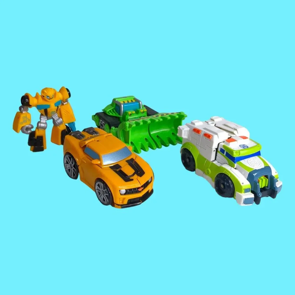 Lot of 4 Transformers 2008 Bumblebee Rescue Bots Dozer Ambulance Action Figures